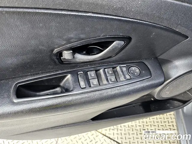 Renault (Samsung) SM3 2015 1.6 автомат (гидро), миниатюра 11