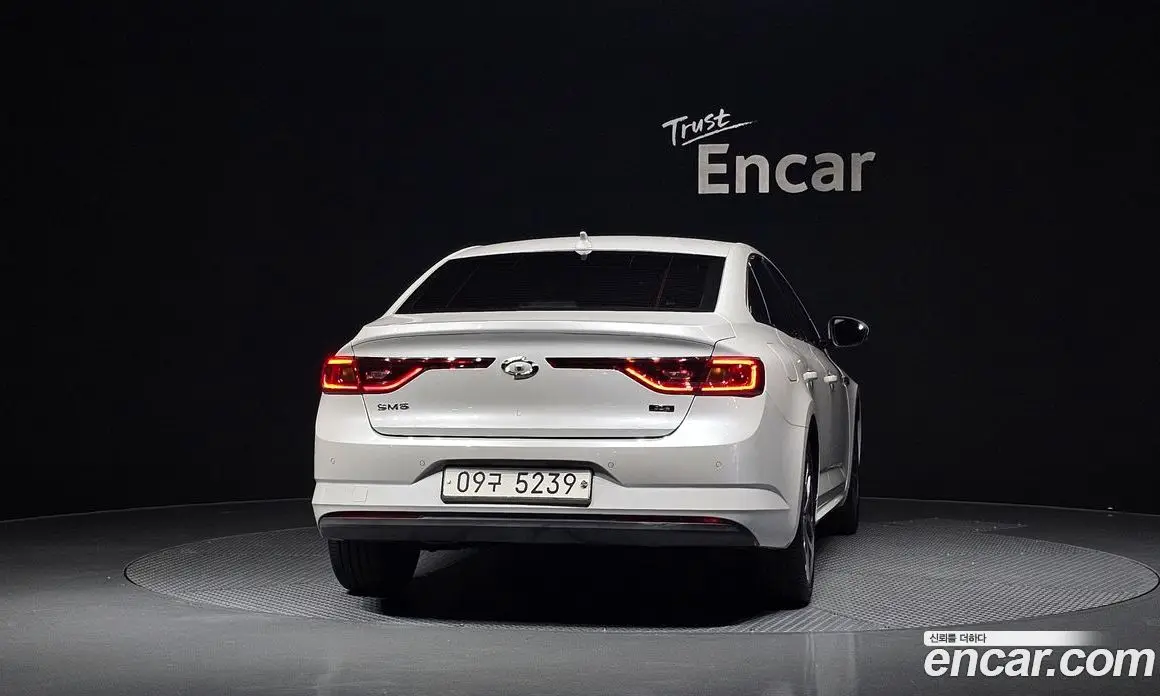 Renault (Samsung) SM6 2016 2.0 автомат (гидро), фото 4