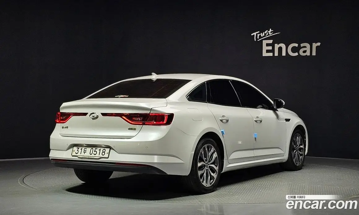 Renault (Samsung) SM6 2016 2.0 автомат (гидро), фото 2 Renault (Samsung) SM6 2016 2.0 автомат (гидро), фото 2