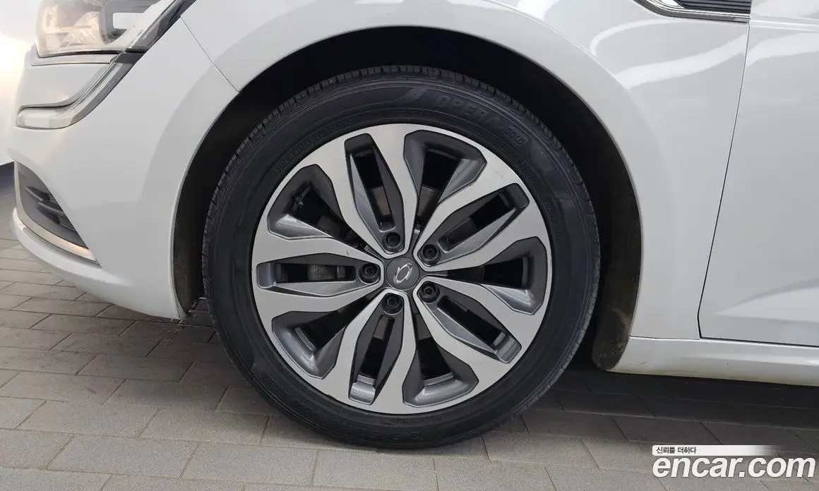 Renault (Samsung) SM6 2016 2.0 автомат (гидро), фото 5 Renault (Samsung) SM6 2016 2.0 автомат (гидро), фото 5