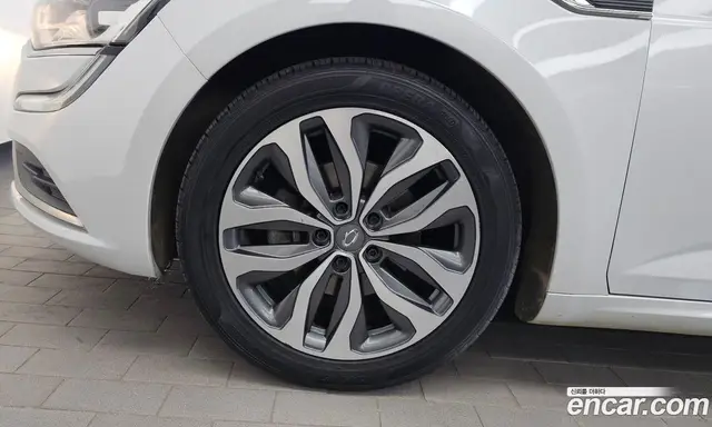 Renault (Samsung) SM6 2016 2.0 автомат (гидро), миниатюра 5 Renault (Samsung) SM6 2016 2.0 автомат (гидро), миниатюра 5