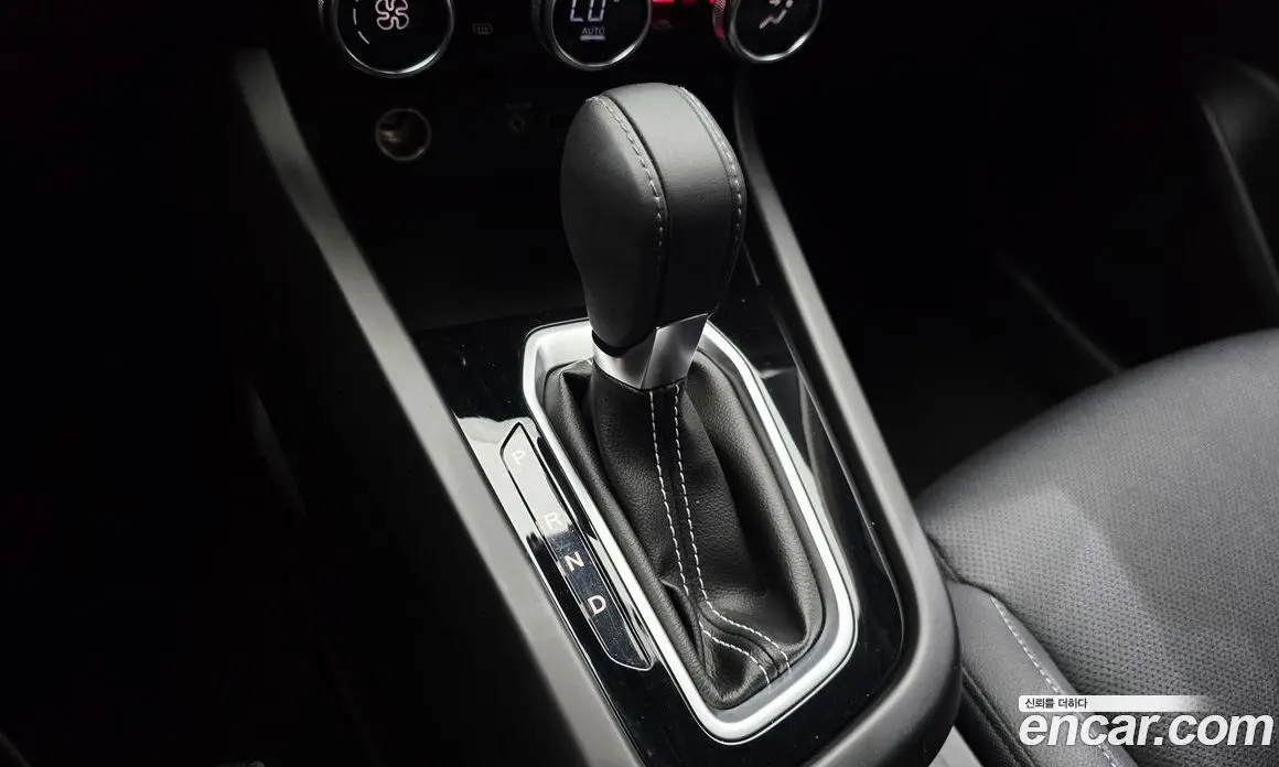 Renault (Samsung) XM3 2023 1.6 автомат (гидро), фото 12 Renault (Samsung) XM3 2023 1.6 автомат (гидро), фото 12