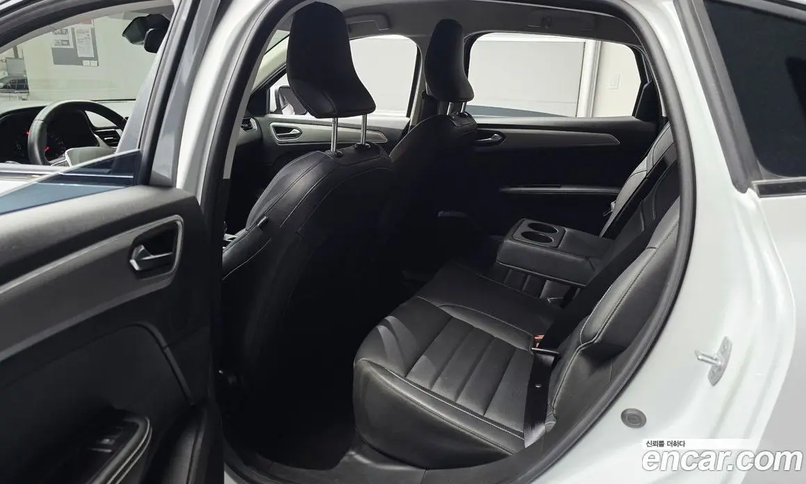 Renault (Samsung) XM3 2023 1.6 автомат (гидро), фото 17 Renault (Samsung) XM3 2023 1.6 автомат (гидро), фото 17