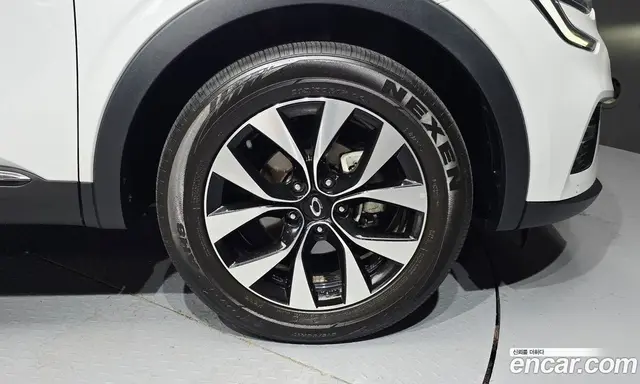 Renault (Samsung) XM3 2023 1.6 автомат (гидро), миниатюра 7 Renault (Samsung) XM3 2023 1.6 автомат (гидро), миниатюра 7