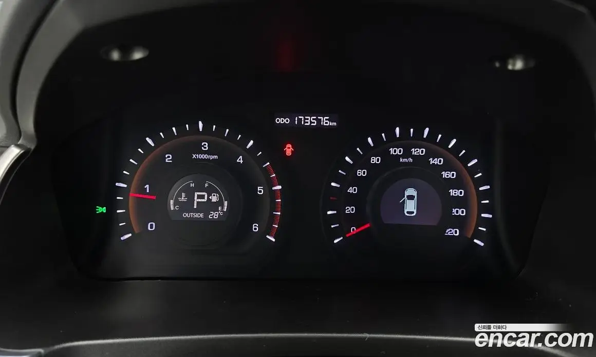 SsangYong Korando 2014 2.0 автомат (гидро), фото 11 SsangYong Korando 2014 2.0 автомат (гидро), фото 11