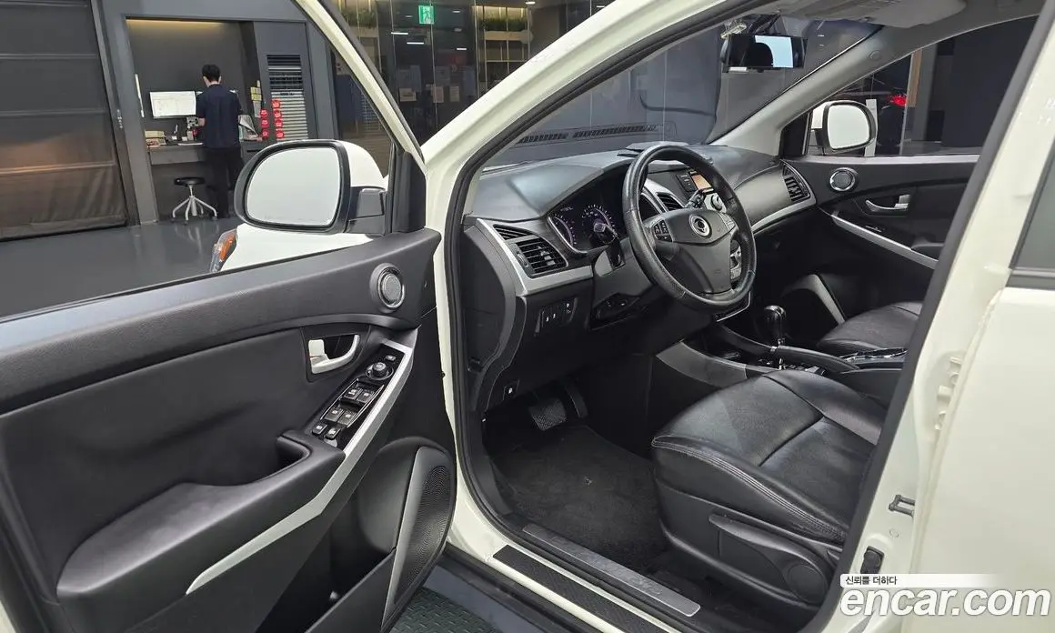 SsangYong Korando 2014 2.0 автомат (гидро), фото 13 SsangYong Korando 2014 2.0 автомат (гидро), фото 13