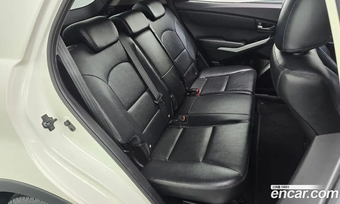 SsangYong Korando 2014 2.0 автомат (гидро), фото 17 SsangYong Korando 2014 2.0 автомат (гидро), фото 17