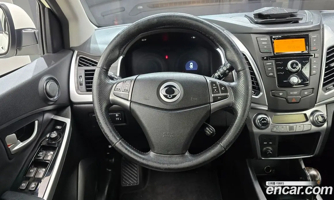 SsangYong Korando 2014 2.0 автомат (гидро), фото 19 SsangYong Korando 2014 2.0 автомат (гидро), фото 19