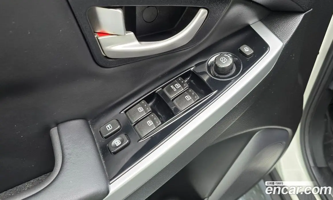 SsangYong Korando 2014 2.0 автомат (гидро), фото 28 SsangYong Korando 2014 2.0 автомат (гидро), фото 28