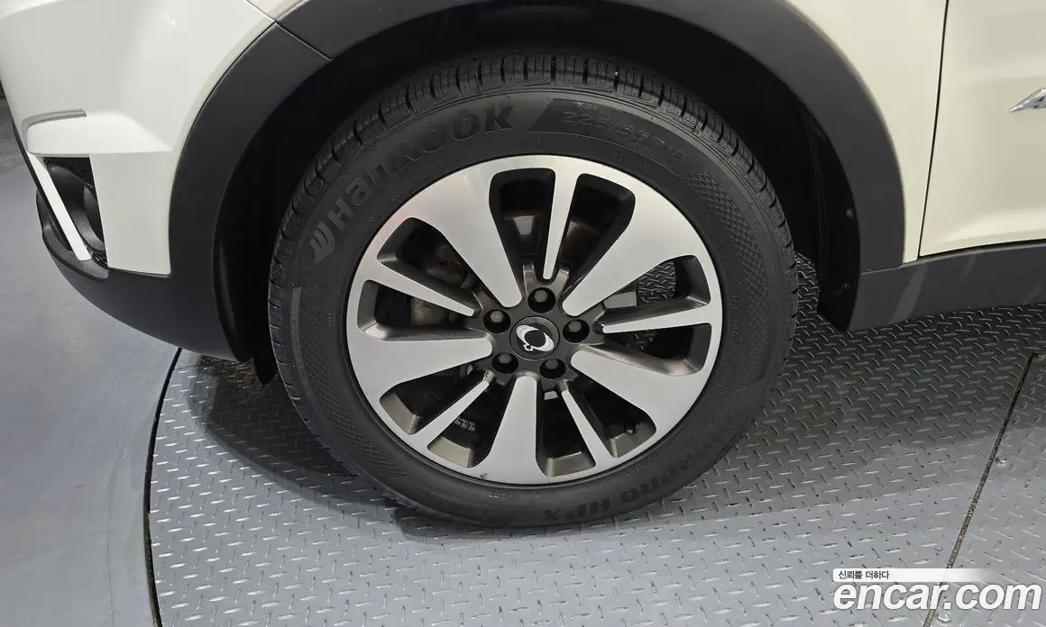 SsangYong Korando 2014 2.0 автомат (гидро), фото 5 SsangYong Korando 2014 2.0 автомат (гидро), фото 5