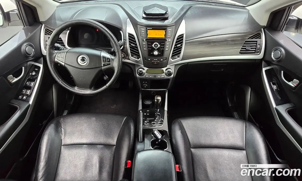 SsangYong Korando 2014 2.0 автомат (гидро), фото 10 SsangYong Korando 2014 2.0 автомат (гидро), фото 10