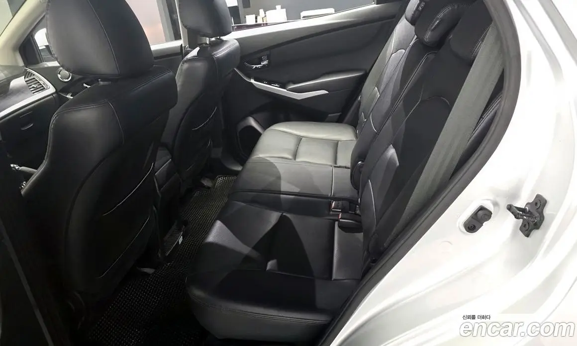 SsangYong Korando 2015 2.0 автомат (гидро), фото 12 SsangYong Korando 2015 2.0 автомат (гидро), фото 12