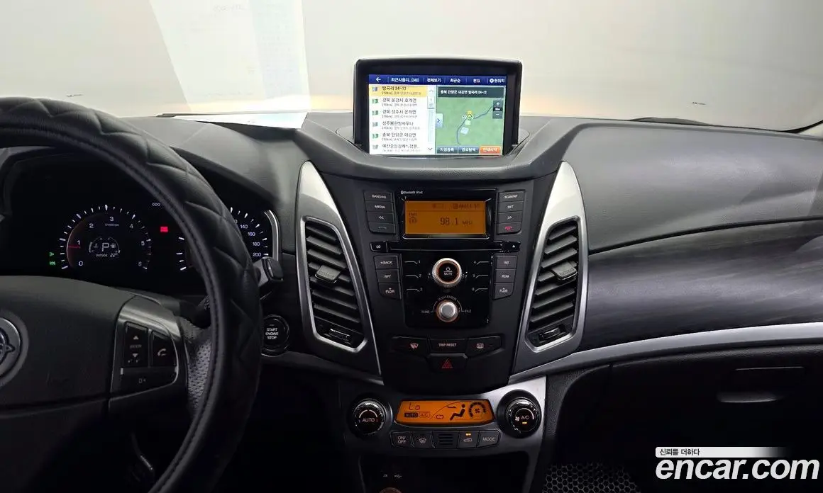 SsangYong Korando 2015 2.0 автомат (гидро), фото 14 SsangYong Korando 2015 2.0 автомат (гидро), фото 14