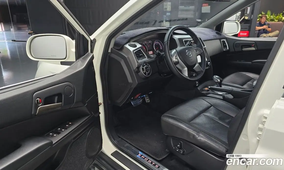 SsangYong Korando 2015 2.0 автомат (гидро), фото 10 SsangYong Korando 2015 2.0 автомат (гидро), фото 10