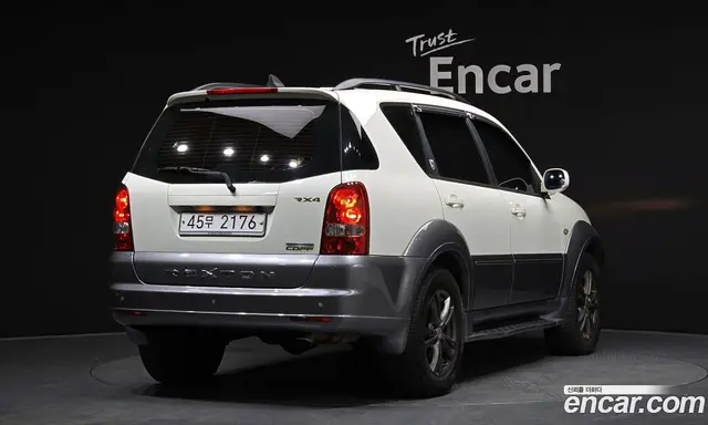 SsangYong Rexton 2011 2.0 автомат (гидро), миниатюра 2