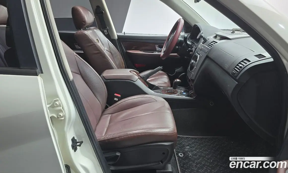 SsangYong Rexton 2011 2.0 автомат (гидро), фото 10
