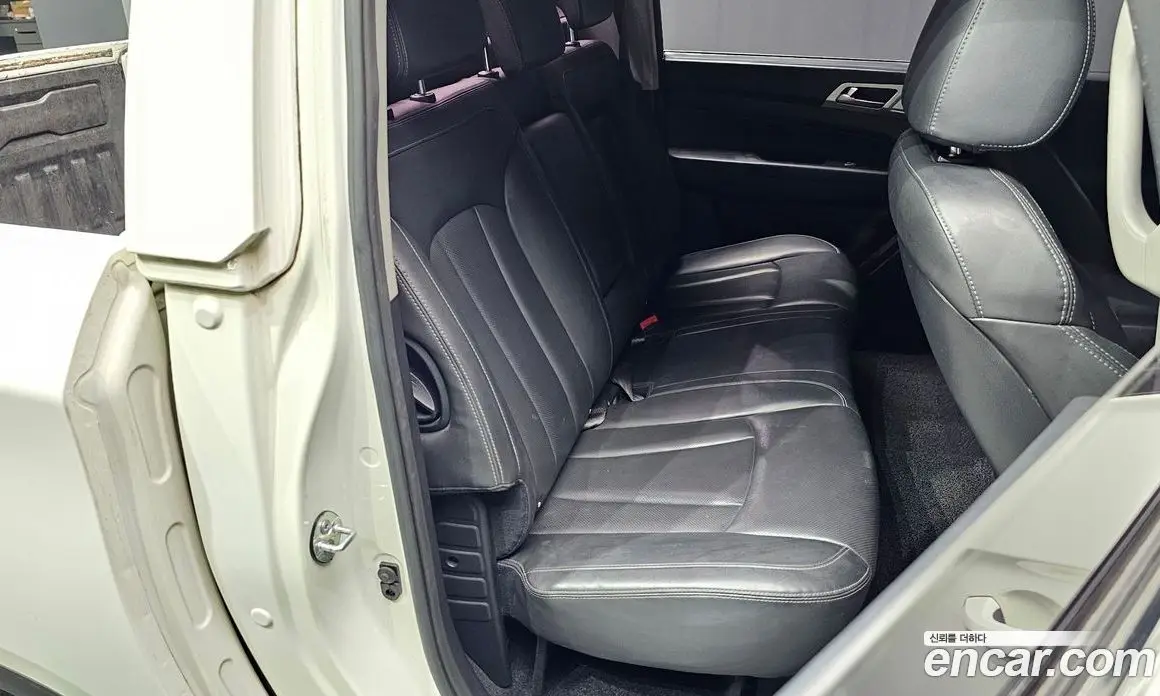 SsangYong Rexton 2018 2.2 автомат (гидро), фото 11