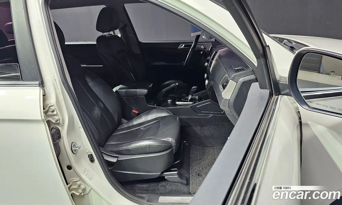 SsangYong Rexton 2018 2.2 автомат (гидро), фото 10