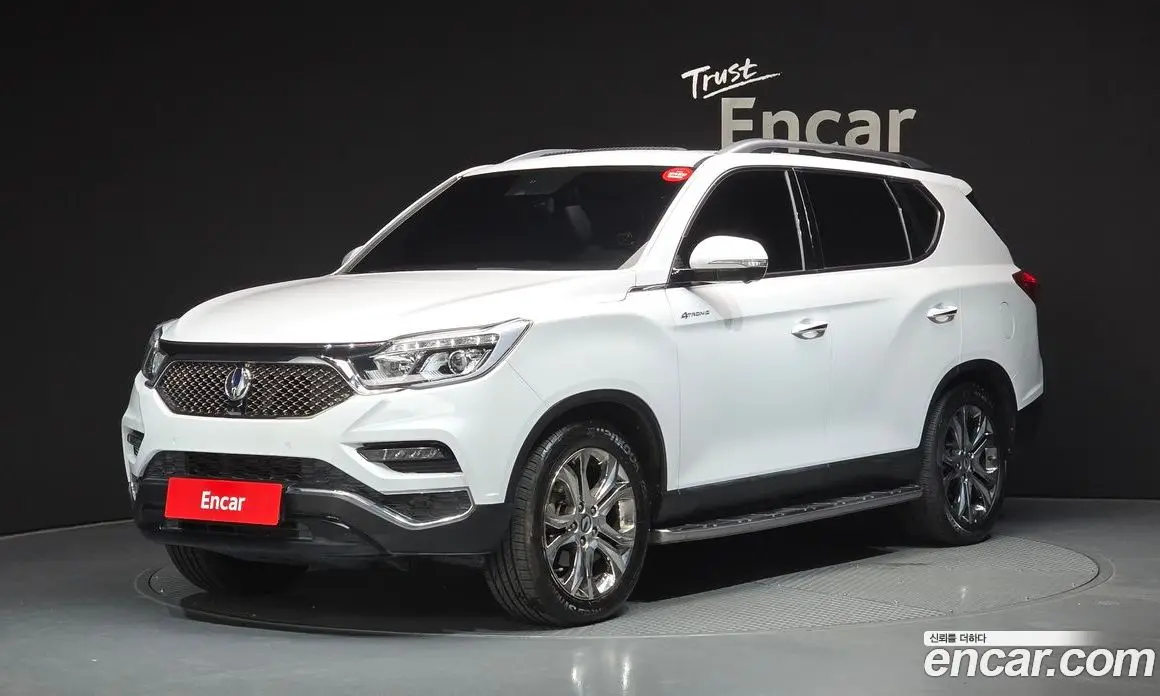 SsangYong Rexton 2018 2.2 автомат (гидро), фото 1 SsangYong Rexton 2018 2.2 автомат (гидро), фото 1
