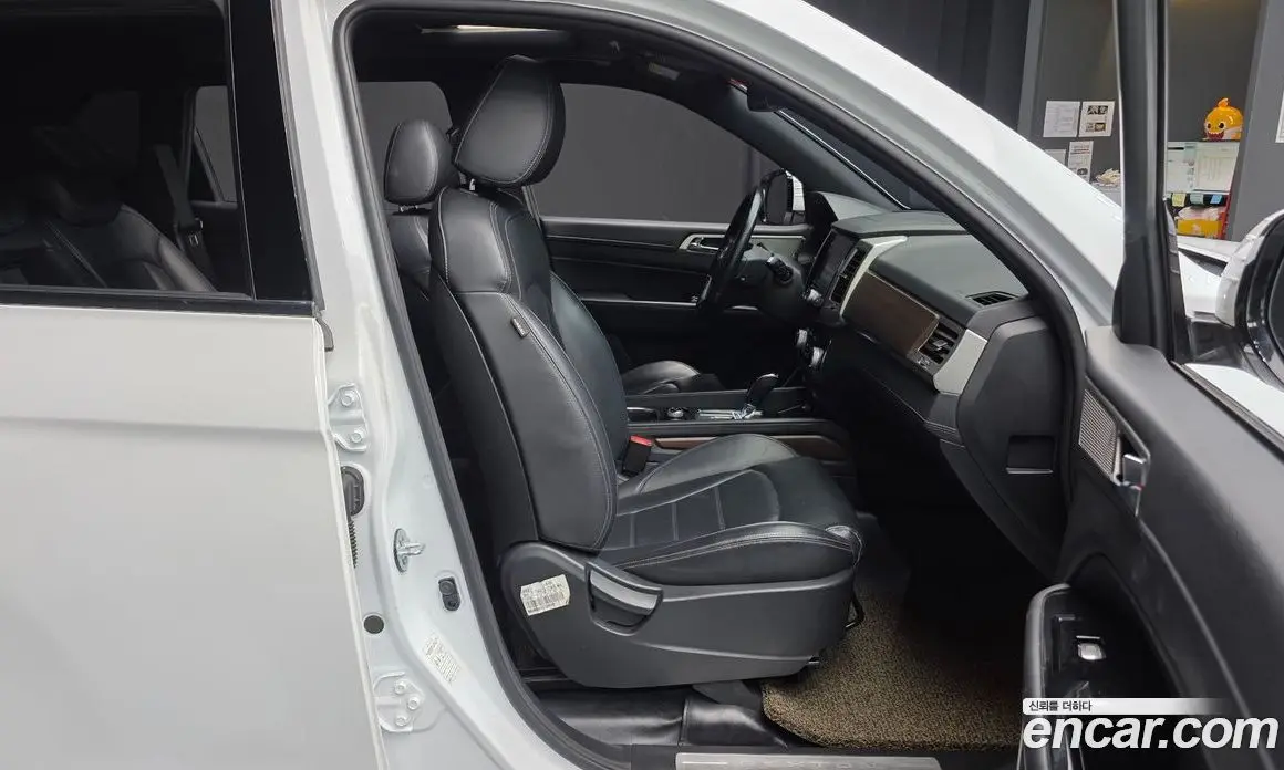 SsangYong Rexton 2018 2.2 автомат (гидро), фото 17 SsangYong Rexton 2018 2.2 автомат (гидро), фото 17