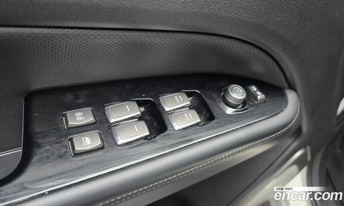 SsangYong Rexton 2018 2.2 автомат (гидро), фото 18