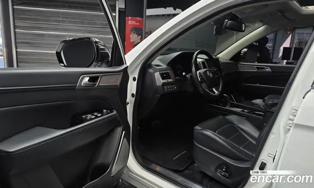 SsangYong Rexton 2018 2.2 автомат (гидро), миниатюра 10