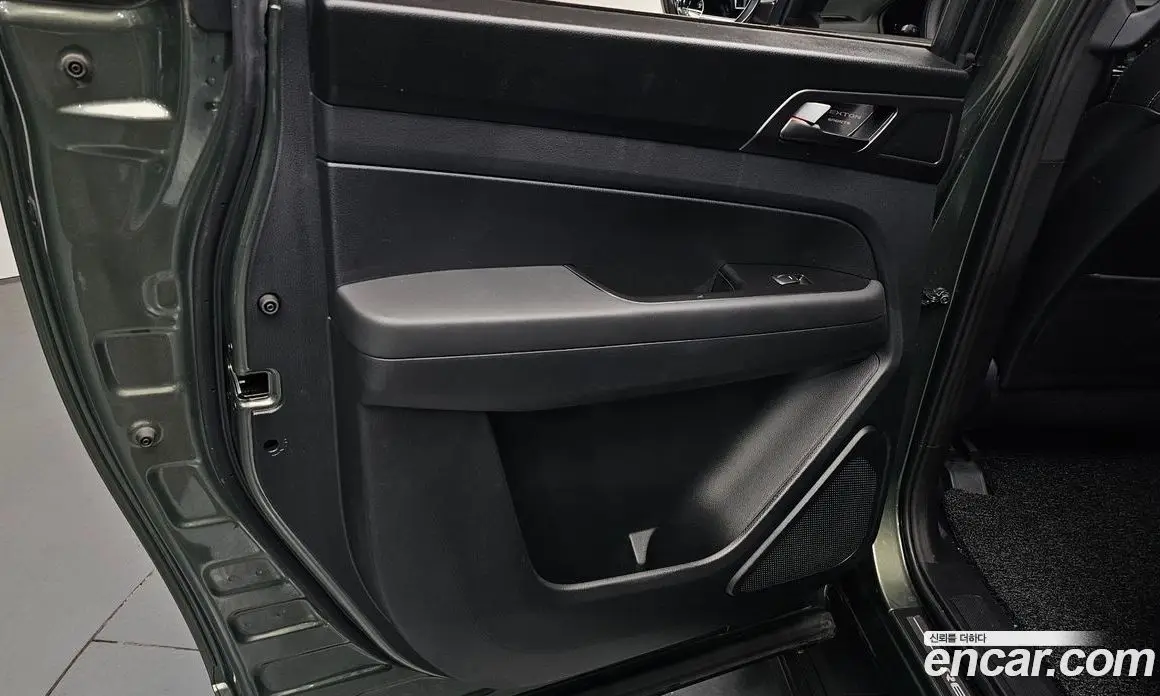 SsangYong Rexton 2021 2.2 автомат (гидро), фото 15