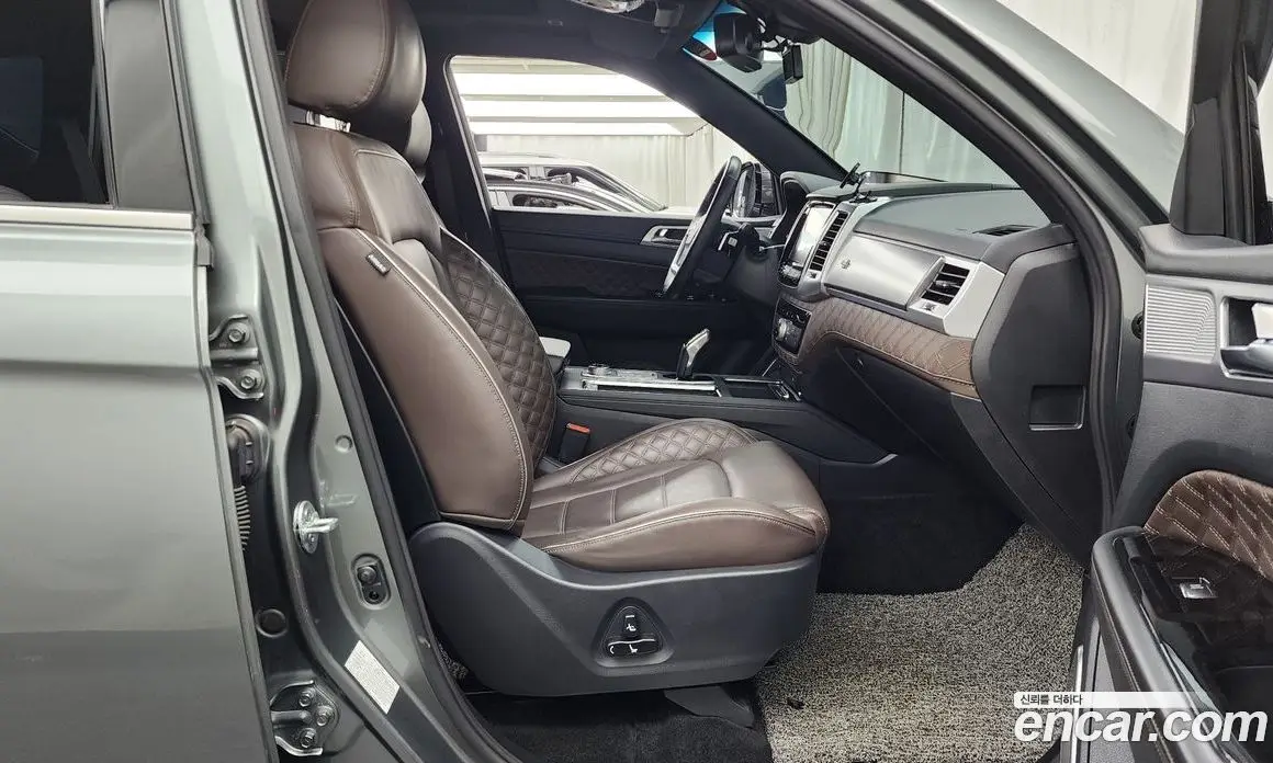 SsangYong Rexton 2021 2.2 автомат (гидро), фото 17 SsangYong Rexton 2021 2.2 автомат (гидро), фото 17