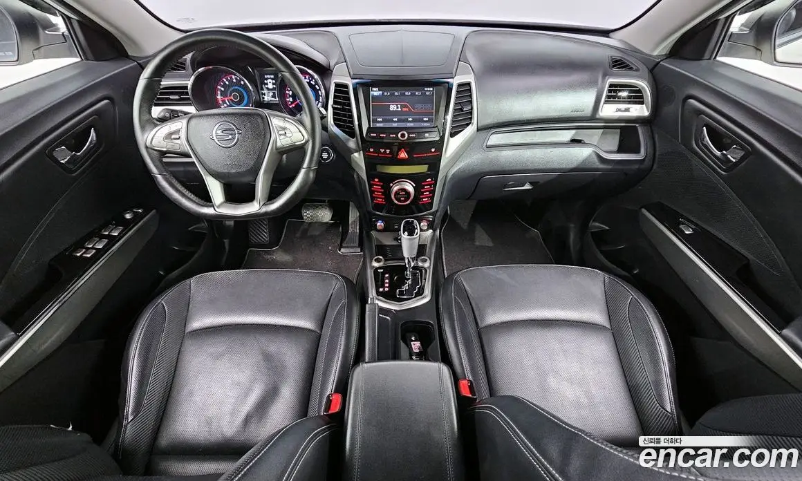 SsangYong TIBOLI 2015 1.6 автомат (гидро), фото 7 SsangYong TIBOLI 2015 1.6 автомат (гидро), фото 7