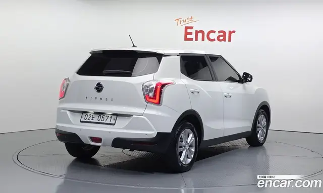 SsangYong TIBOLI 2016 1.6 автомат (гидро), миниатюра 2