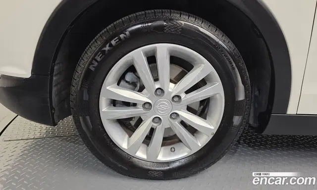 SsangYong TIBOLI 2016 1.6 автомат (гидро), миниатюра 5