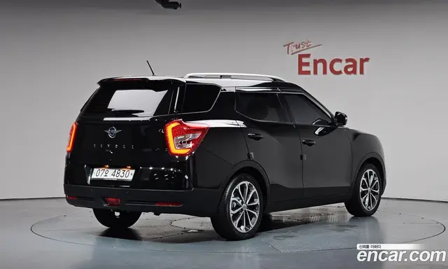 SsangYong TIBOLI, 2017, 15 956 км