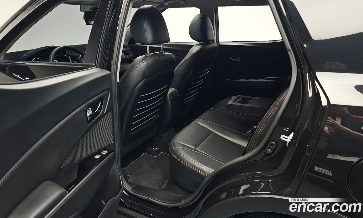 SsangYong TIBOLI 2017 1.6 автомат (гидро), фото 16 SsangYong TIBOLI 2017 1.6 автомат (гидро), фото 16