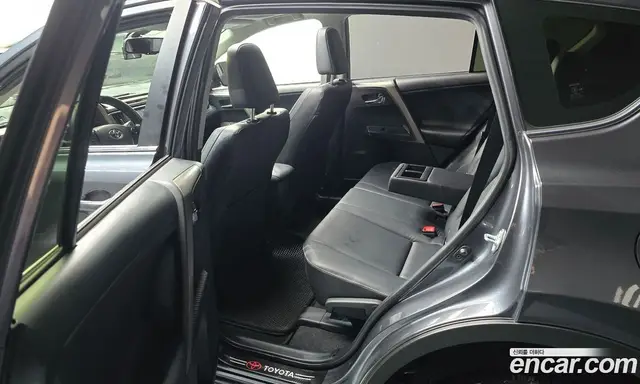 Toyota RAV4 2015 2.5 автомат (гидро), миниатюра 11 Toyota RAV4 2015 2.5 автомат (гидро), миниатюра 11