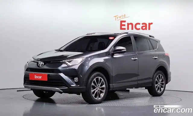 Toyota RAV4 2017 2.5 автомат (гидро), миниатюра 1 Toyota RAV4 2017 2.5 автомат (гидро), миниатюра 1