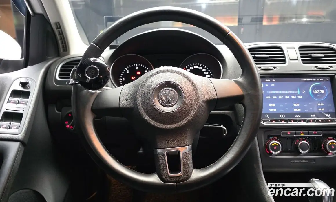 Volkswagen Golf 2012 1.6 автомат (гидро), фото 13 Volkswagen Golf 2012 1.6 автомат (гидро), фото 13