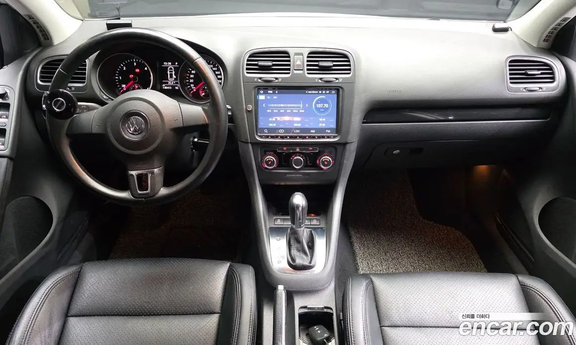 Volkswagen Golf 2012 1.6 автомат (гидро), фото 7 Volkswagen Golf 2012 1.6 автомат (гидро), фото 7