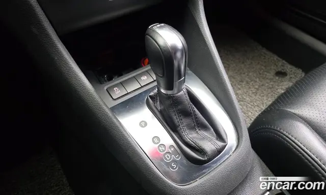 Volkswagen Golf 2012 1.6 автомат (гидро), миниатюра 9 Volkswagen Golf 2012 1.6 автомат (гидро), миниатюра 9