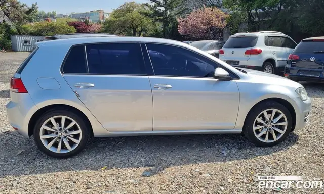 Volkswagen Golf 2014 1.6 автомат (гидро), миниатюра 2 Volkswagen Golf 2014 1.6 автомат (гидро), миниатюра 2