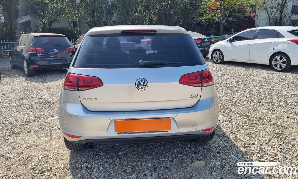 Volkswagen Golf 2014 1.6 автомат (гидро), фото 6 Volkswagen Golf 2014 1.6 автомат (гидро), фото 6