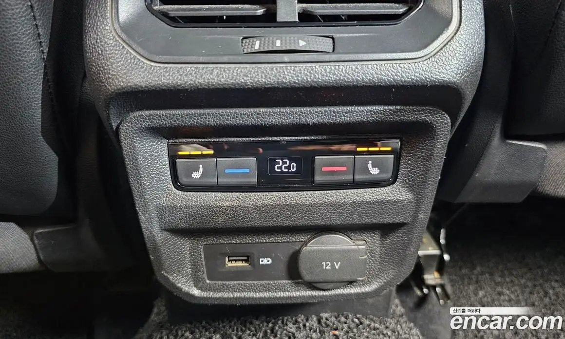 Volkswagen Tiguan 2018 2.0 автомат (гидро), фото 19 Volkswagen Tiguan 2018 2.0 автомат (гидро), фото 19