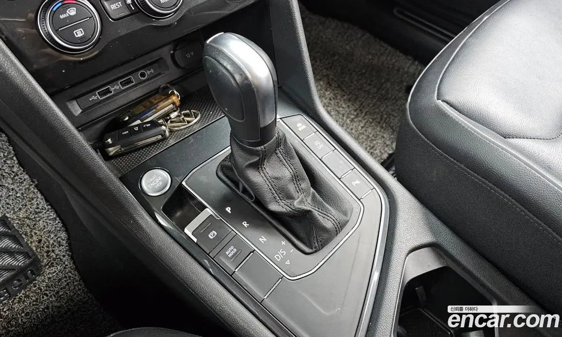 Volkswagen Tiguan 2020 2.0 автомат (гидро), фото 12 Volkswagen Tiguan 2020 2.0 автомат (гидро), фото 12