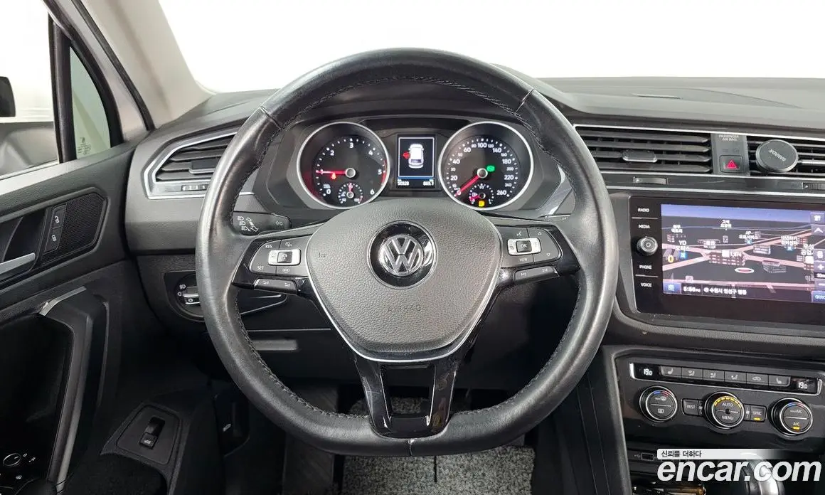 Volkswagen Tiguan 2020 2.0 автомат (гидро), фото 19 Volkswagen Tiguan 2020 2.0 автомат (гидро), фото 19