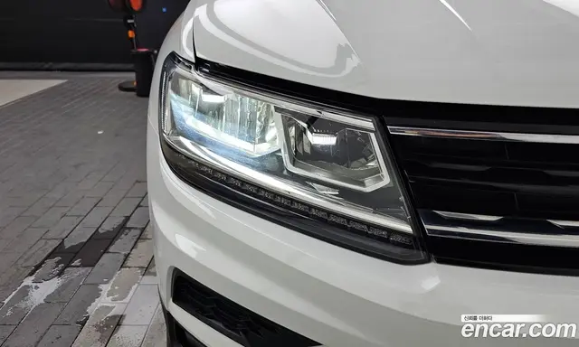 Volkswagen Tiguan 2020 2.0 автомат (гидро), миниатюра 8 Volkswagen Tiguan 2020 2.0 автомат (гидро), миниатюра 8