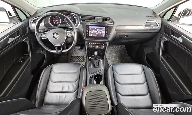 Volkswagen Tiguan 2020 2.0 автомат (гидро), миниатюра 10 Volkswagen Tiguan 2020 2.0 автомат (гидро), миниатюра 10