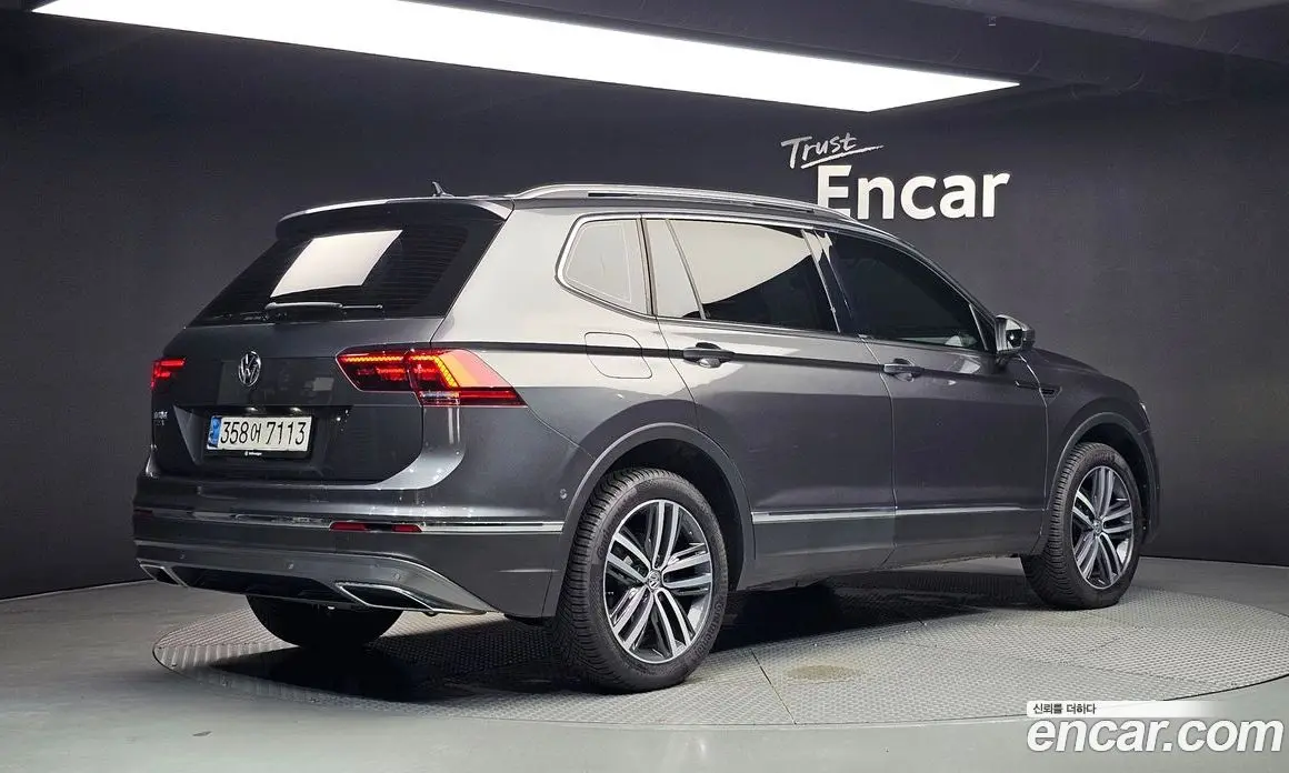 Volkswagen Tiguan 2020 2.0 автомат (гидро), фото 2 Volkswagen Tiguan 2020 2.0 автомат (гидро), фото 2