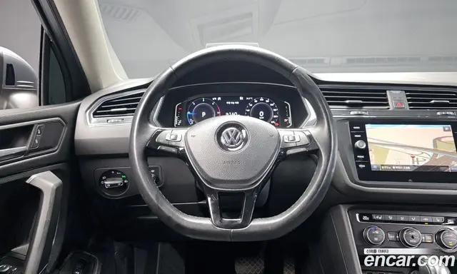 Volkswagen Tiguan 2020 2.0 автомат (гидро), миниатюра 12