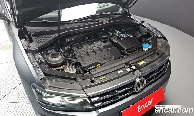 Volkswagen Tiguan 2020 2.0 автомат (гидро), миниатюра 6 Volkswagen Tiguan 2020 2.0 автомат (гидро), миниатюра 6