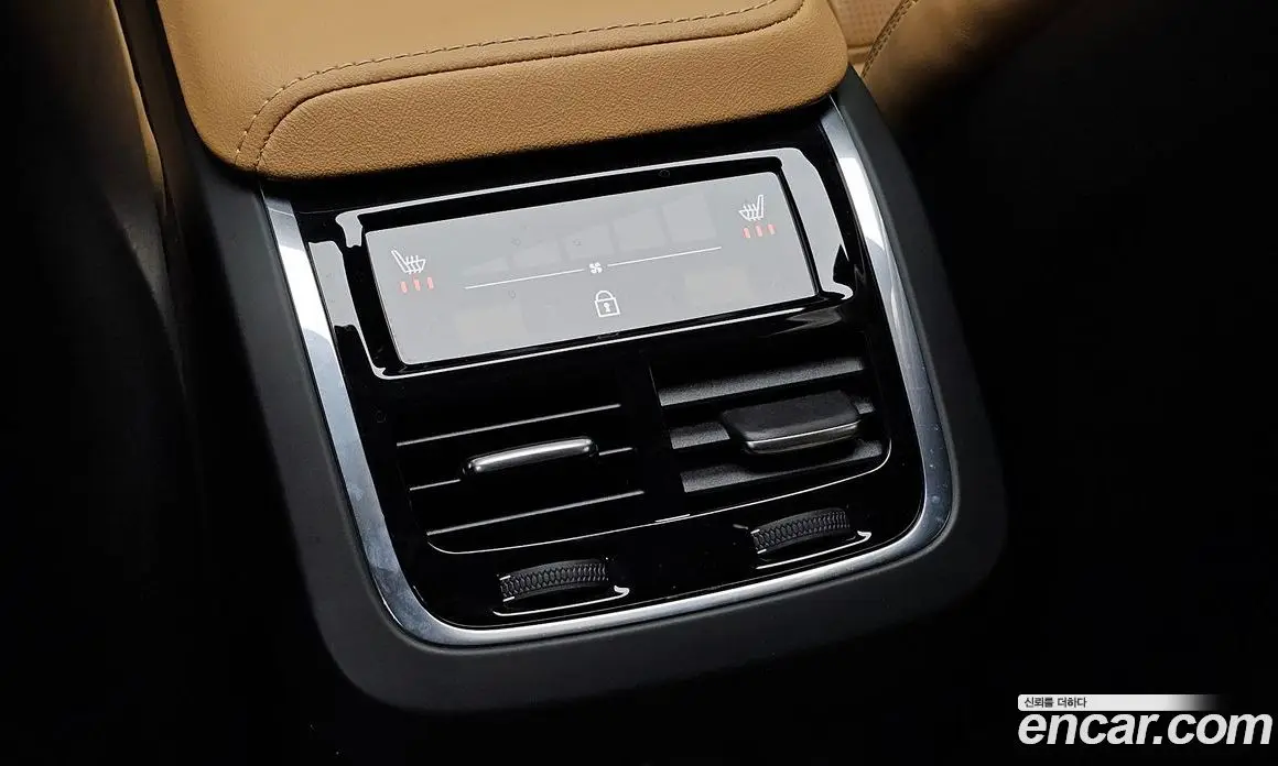 Volvo S60 2024 2.0 автомат (гидро), фото 18 Volvo S60 2024 2.0 автомат (гидро), фото 18
