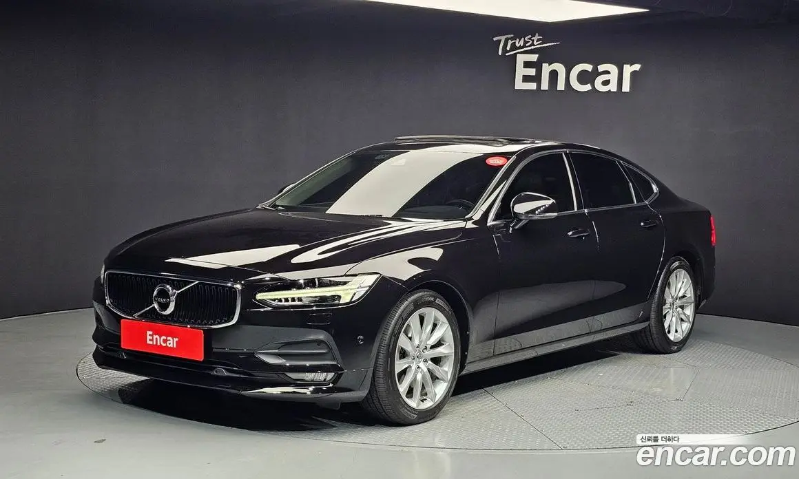Volvo S90 2017 2.0 автомат (гидро), фото 1 Volvo S90 2017 2.0 автомат (гидро), фото 1